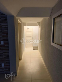 Image 8 - 678578