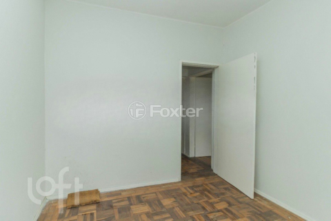 Image 7 - 678845