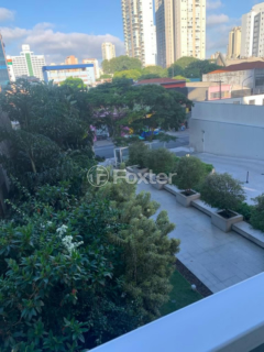 Image 8 - 679714