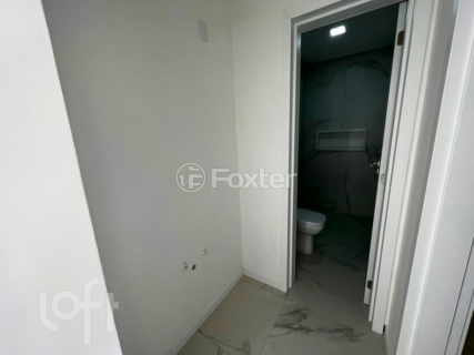 Image 3 - 687723