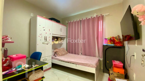 Image 11 - 688623