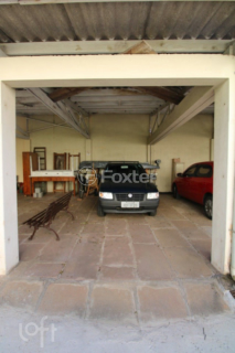 Image 37 - 689542