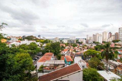 Image 21 - 692786
