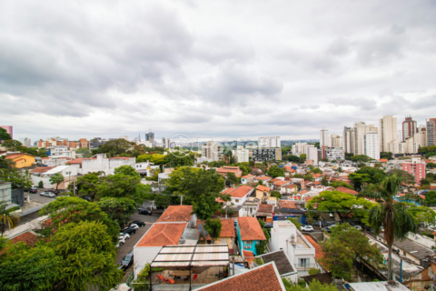 Image 32 - 692786