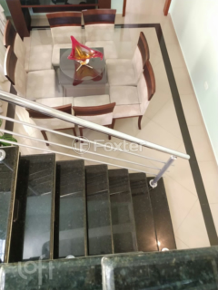 Image 7 - 693235
