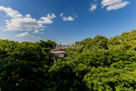 Image 7 - 694262