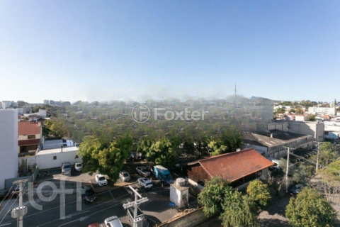 Image 1 - 694355