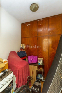 Image 7 - 699670