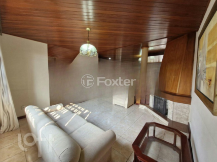 Image 4 - 700352