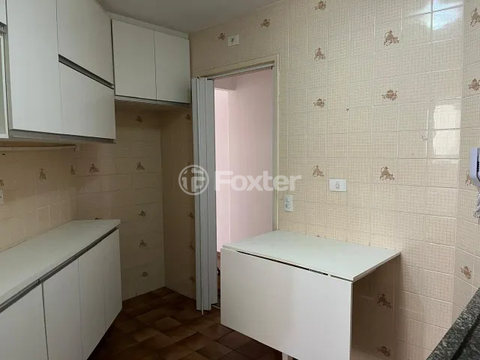 Image 7 - 700421