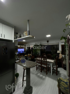 Image 5 - 700481