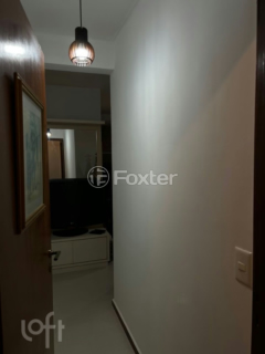 Image 11 - 700481