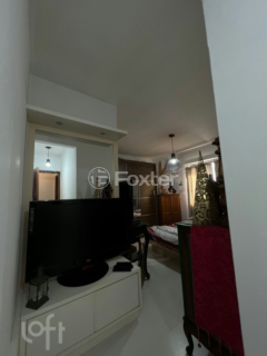 Image 7 - 700481