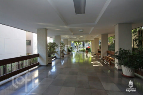 Image 26 - 701756