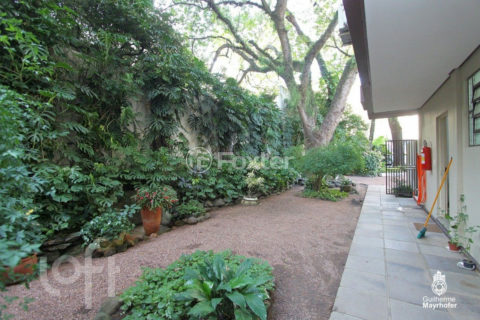 Image 27 - 701756