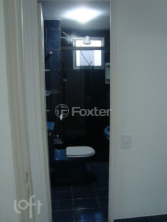 Image 31 - 702072
