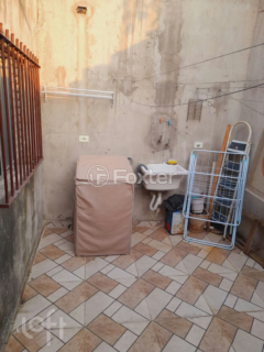 Image 10 - 702322