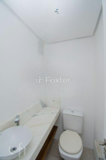 Image 22 - 702949