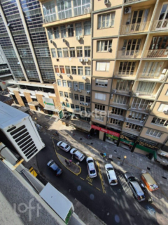 Image 8 - 703818