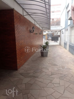 Image 3 - 704133