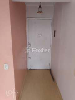 Image 4 - 704133