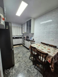 Image 2 - 704303