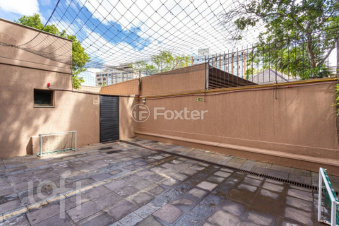 Image 32 - 705065