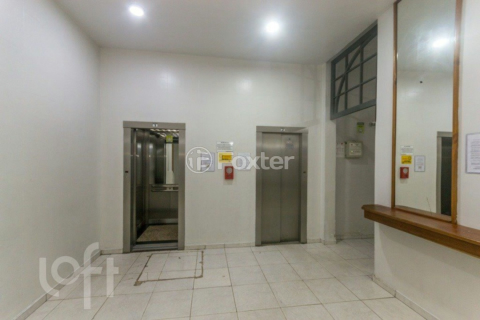 Image 29 - 705243