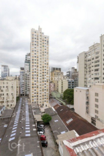 Image 28 - 705243