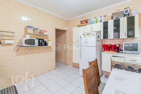 Image 8 - 706366