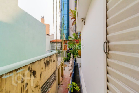 Image 38 - 706490