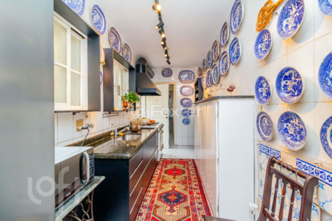 Image 9 - 706490