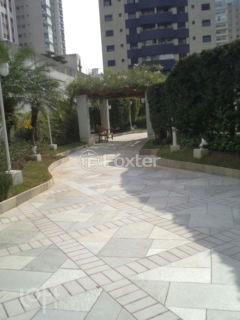 Image 29 - 709739