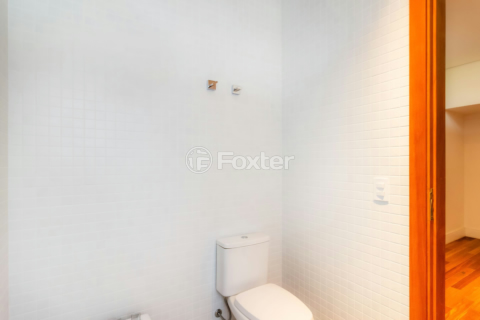 Image 33 - 711262
