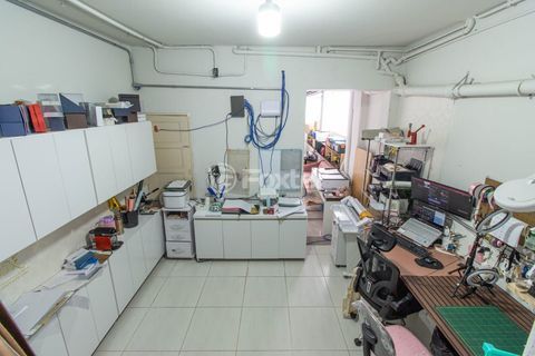 Image 35 - 715637