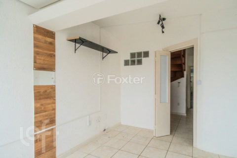 Image 4 - 717275