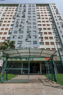 Image 29 - 717695