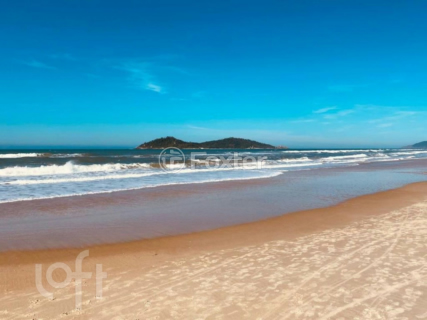 Image 10 - 717790
