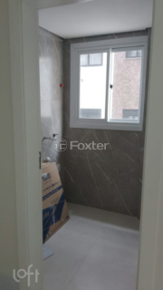 Image 4 - 717798