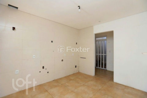 Image 8 - 717931