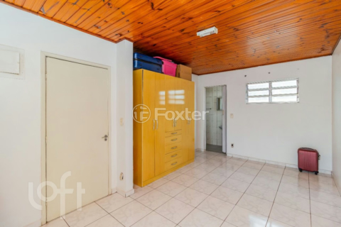 Image 31 - 718055