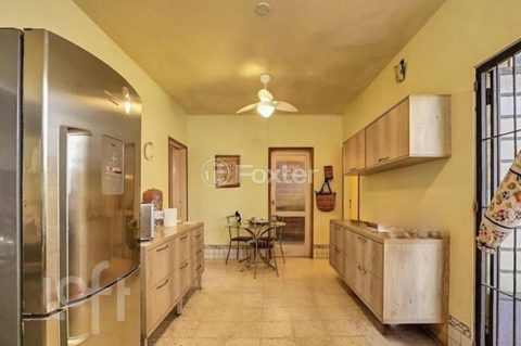 Image 3 - 719500
