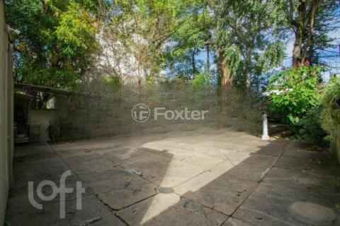 Image 25 - 720249