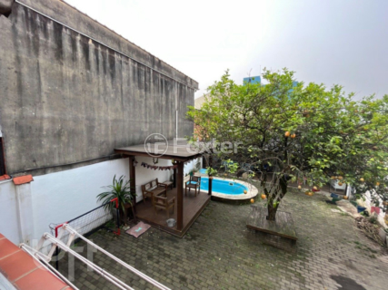 Image 14 - 726868