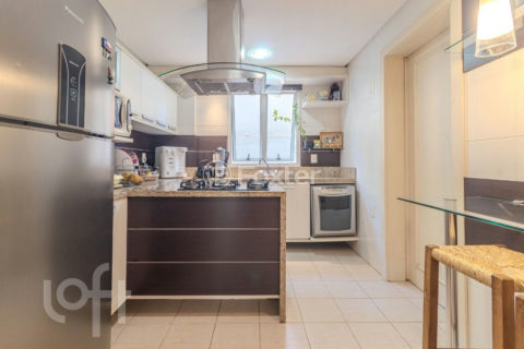 Image 39 - 727574