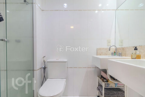 Image 9 - 727574