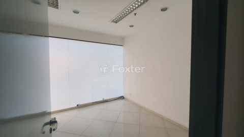Image 9 - 728143