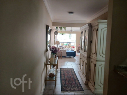 Image 4 - 728351