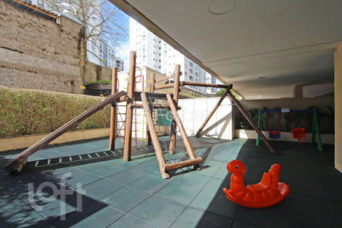 Image 35 - 728551