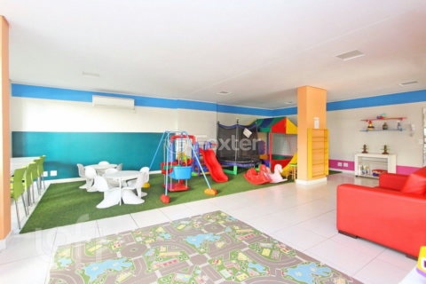 Image 33 - 728551